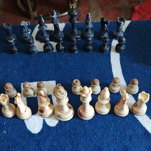 Antique Black/Dark Blue and White Chess Set
